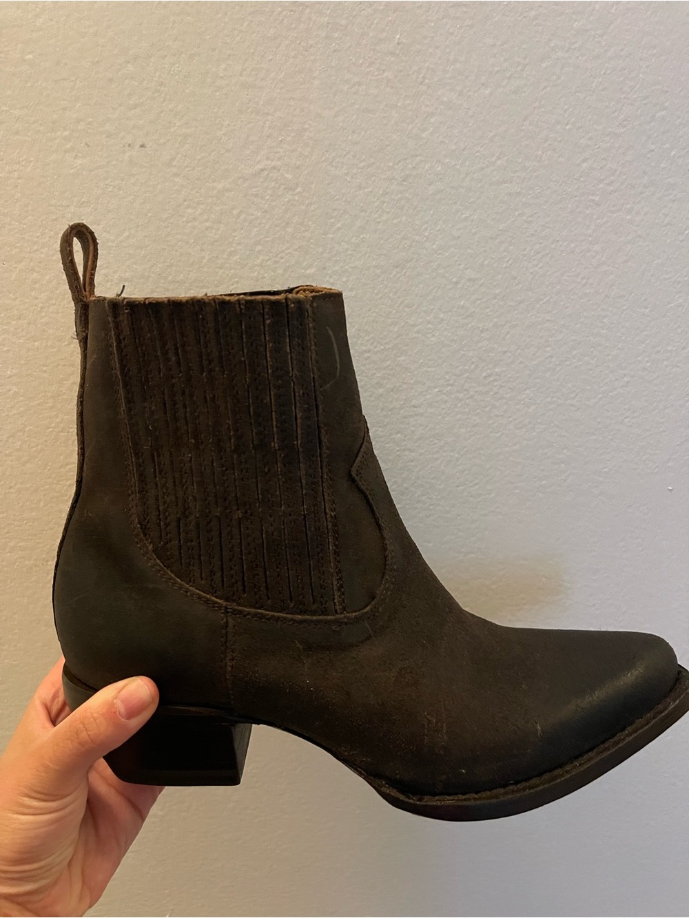 Frye Sacha Chelsea Western Boot - Picture 7 of 7